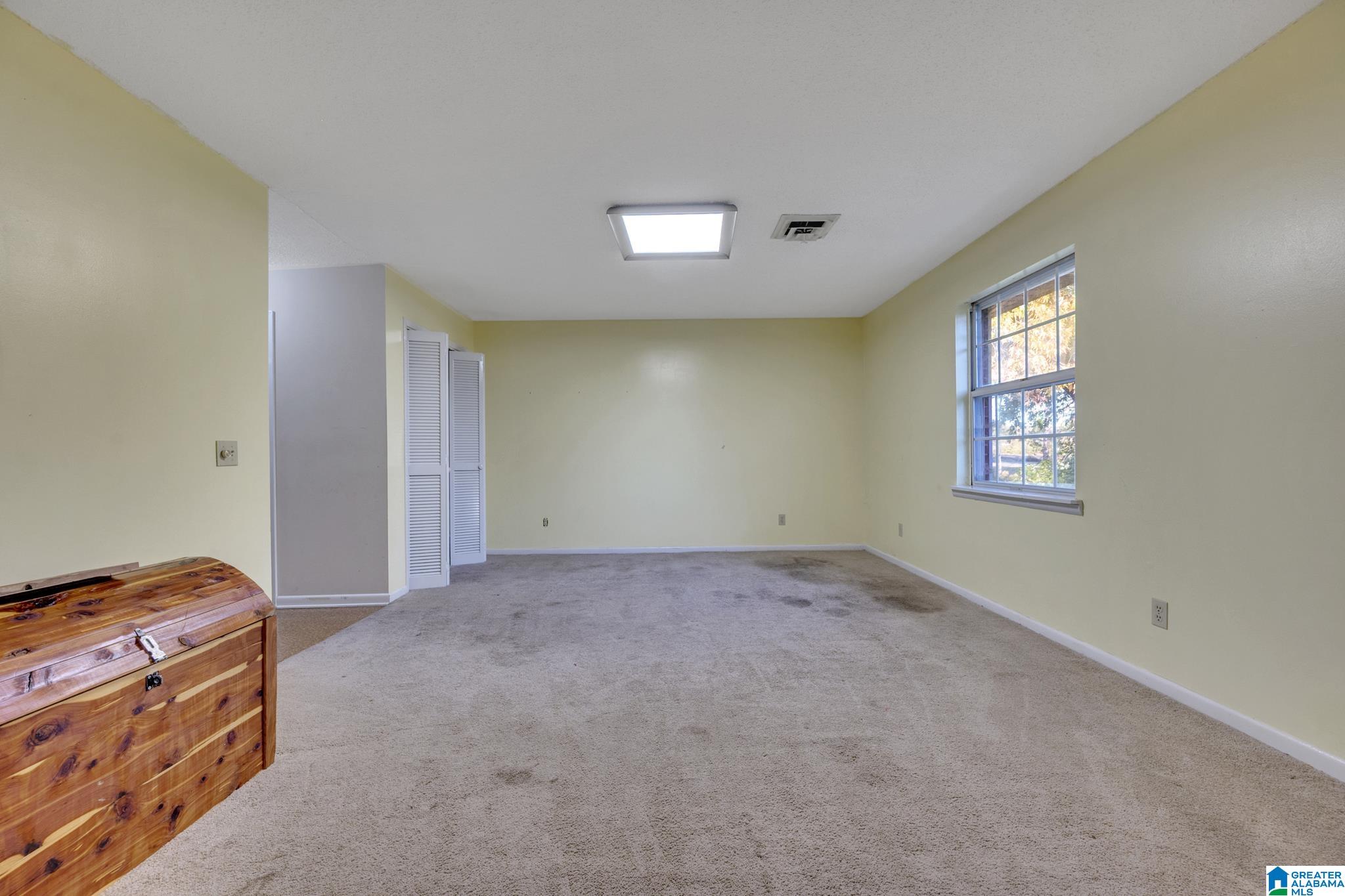 300 Baker Street Warrior, AL 35180 - Photo 6 of 44