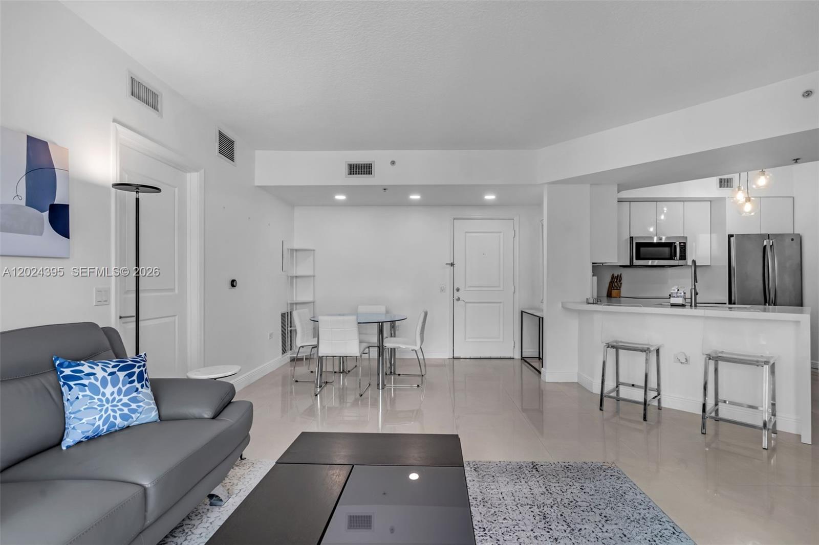 480 Northeast 30th Street, Unit 1703 Miami, FL 33137 - Photo 10 of 35