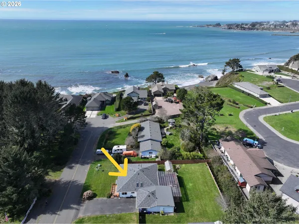 $743,854 | 97935 Holly Lane, Brookings, OR 97415