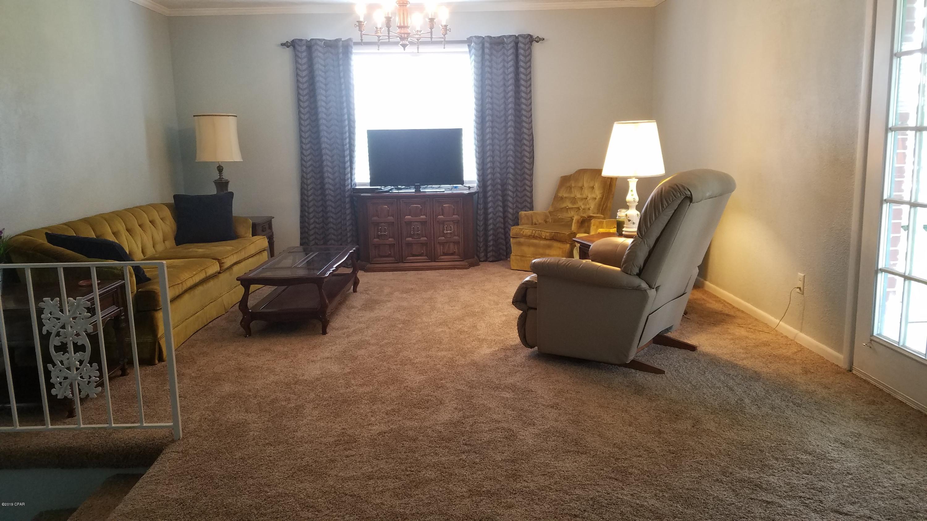5327 River Road Bascom, FL 32423 - Photo 15 of 45