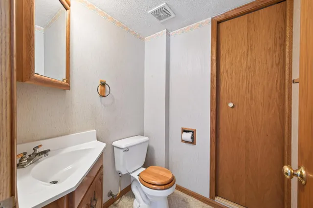 $420,000 | 8446 Jergen Avenue South, Cottage Grove, MN 55016