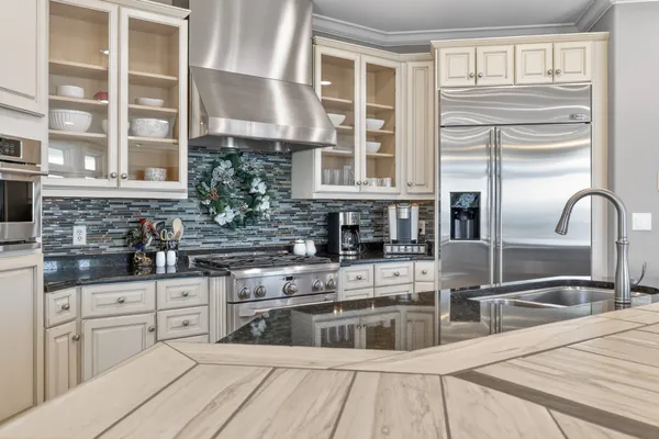 $1,100,000 | 400 Warioto Way, Unit 1007, Ashland City, TN 37015