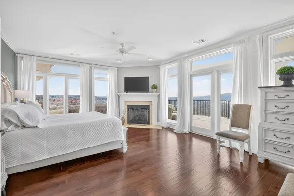 $1,100,000 | 400 Warioto Way, Unit 1007, Ashland City, TN 37015