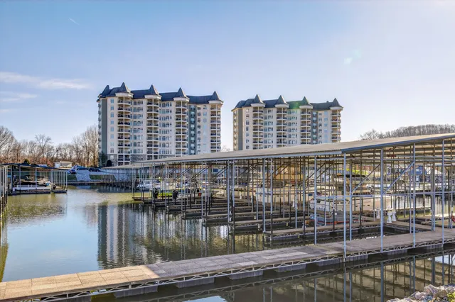 $1,100,000 | 400 Warioto Way, Unit 1007, Ashland City, TN 37015