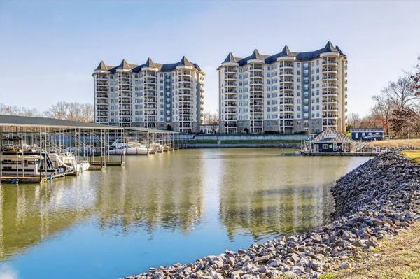 $1,100,000 | 400 Warioto Way, Unit 1007, Ashland City, TN 37015