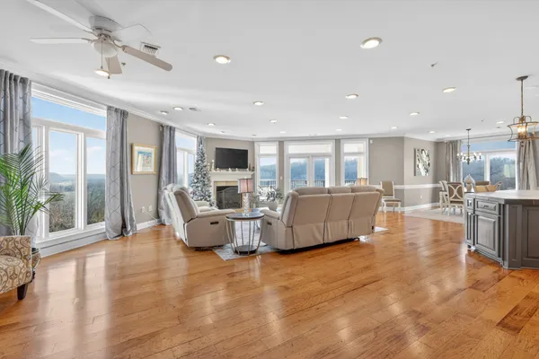 $1,100,000 | 400 Warioto Way, Unit 1007, Ashland City, TN 37015