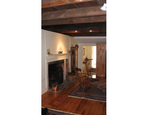 67-68 Pleasant Valley Road Amesbury, MA 01913 - Photo 7 of 18 Gallery Image 7