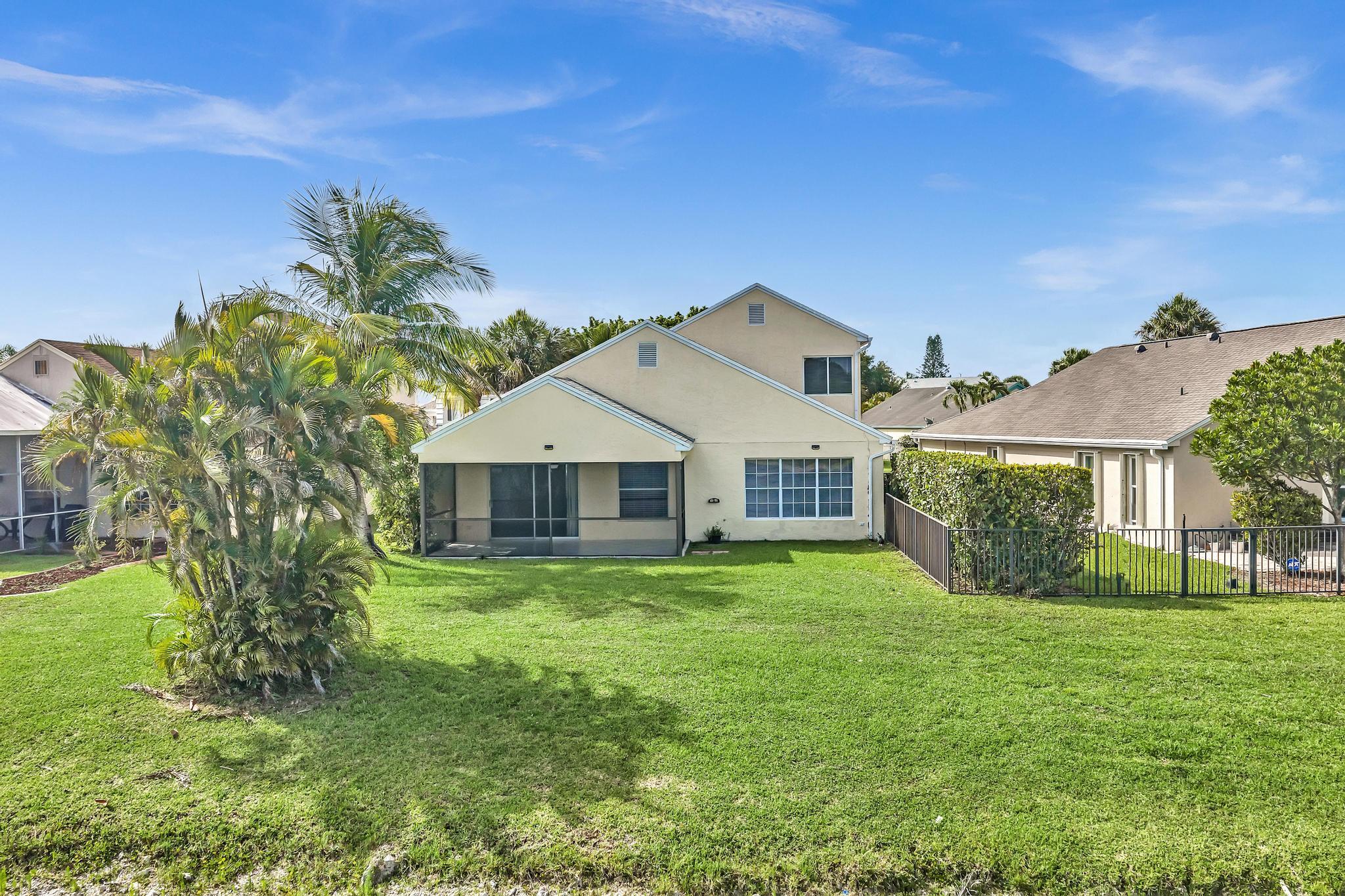 22492 Middletown Drive Boca Raton, FL 33428 - Photo 5 of 74 DJI_20260607100216_0119_D