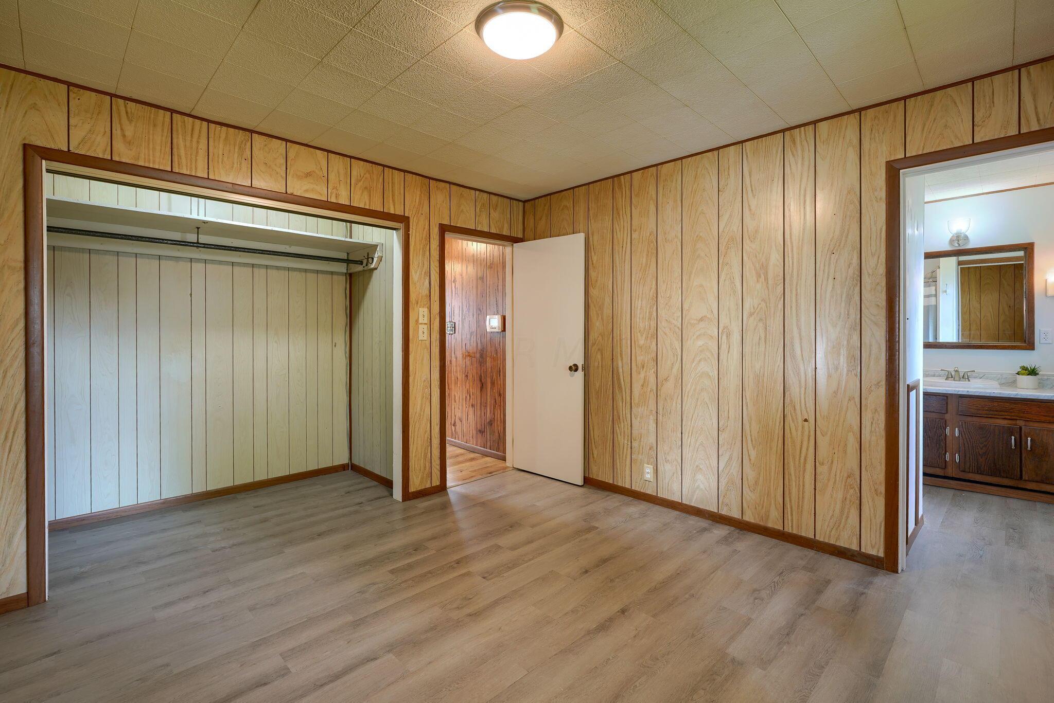 40 Delray Road Columbus, OH 43207 - Photo 23 of 53 Primary bedroom has a large deep closet. Private access to the updated bathroom.