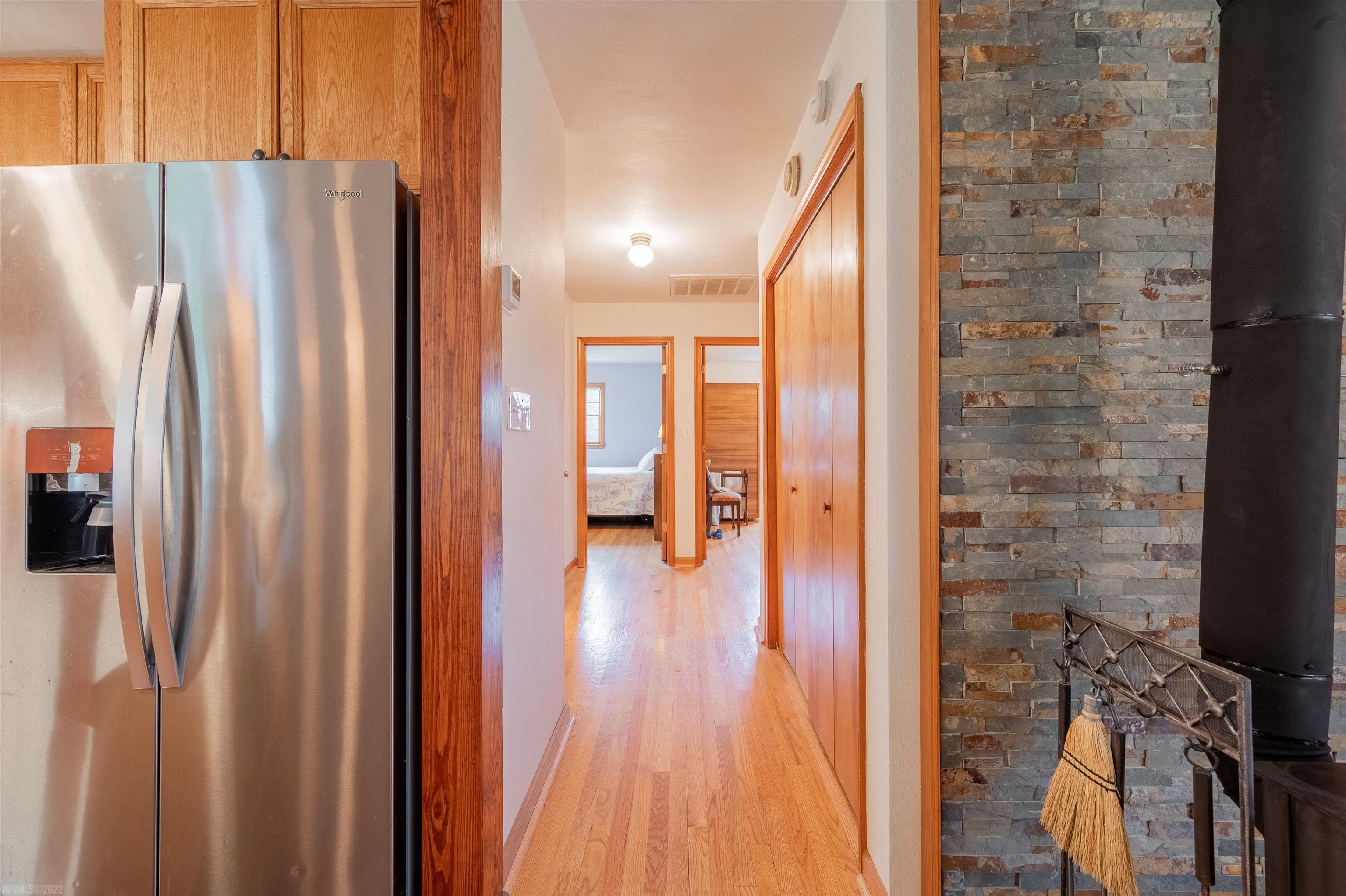 1306 Bishop Road Blacksburg, VA 24060 - Photo 22 of 83 Gallery Image 22