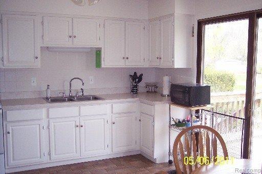 6672 KITCHEN 1