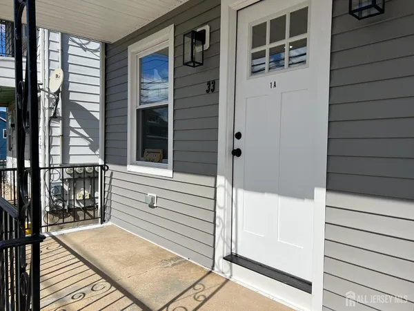 $1,850 | 33 Obert Street, Unit 1A, South River, NJ 08882