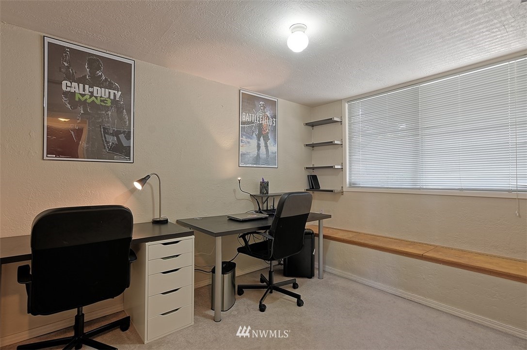 17417 Brook Boulevard Bothell, WA 98012 - Photo 19 of 24