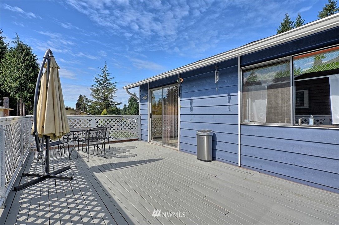 17417 Brook Boulevard Bothell, WA 98012 - Photo 22 of 24