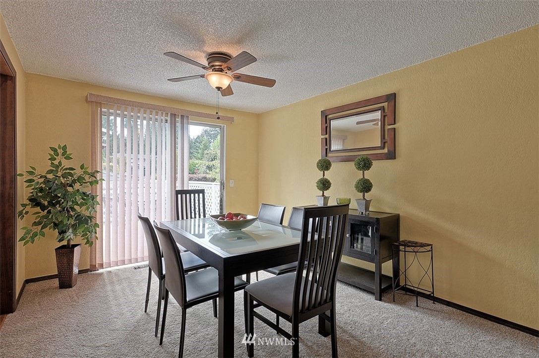 17417 Brook Boulevard Bothell, WA 98012 - Photo 9 of 24