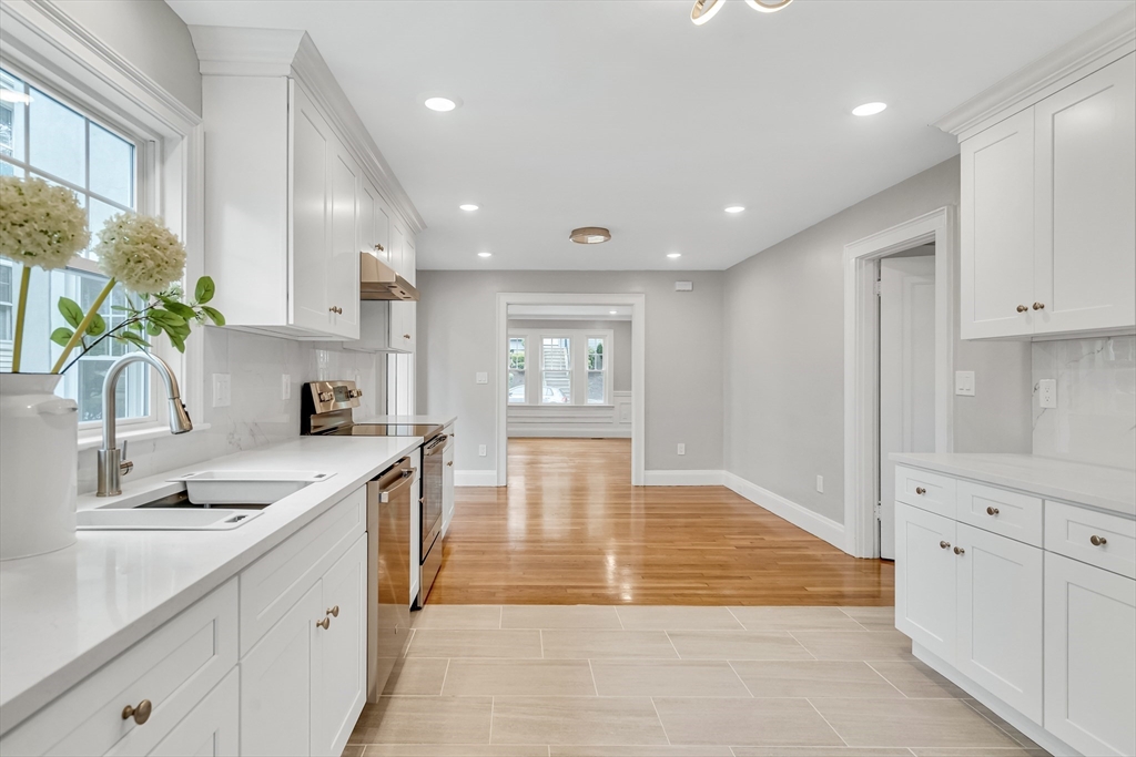 37-39 Lewis Road, Unit 1 Belmont, MA 02478 - Photo 6 of 32
