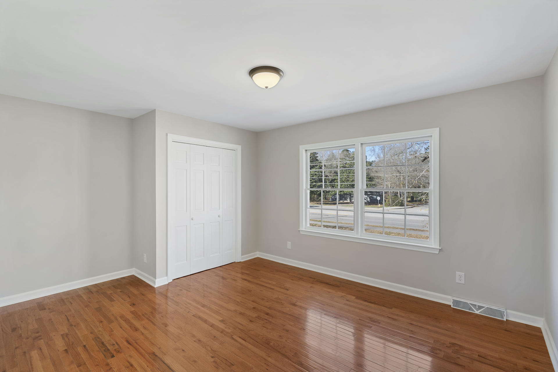 1449 Bacons Bridge Road Summerville, SC 29485 - Photo 27 of 38 SDH02174