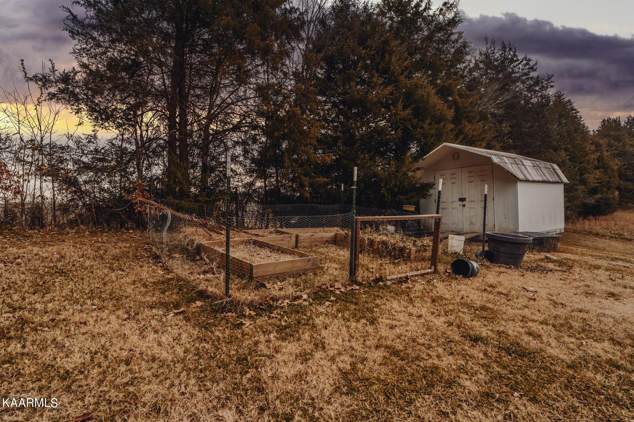 240 Bob Hollow Road Sevierville, TN 37876 - Photo 23 of 30 7R200217-HDR
