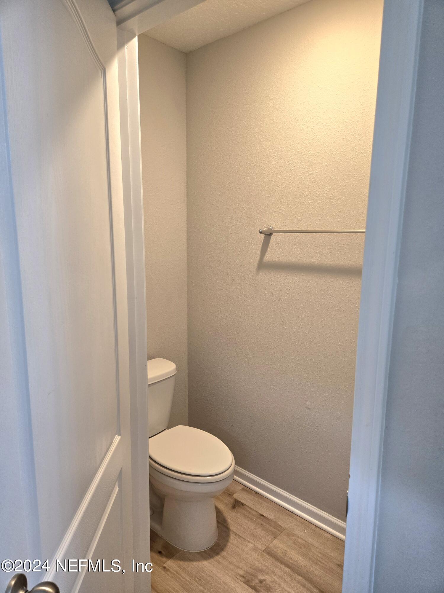 7786 Island Fox Road Jacksonville, FL 32222 - Photo 18 of 37 MBR Toilet Closet