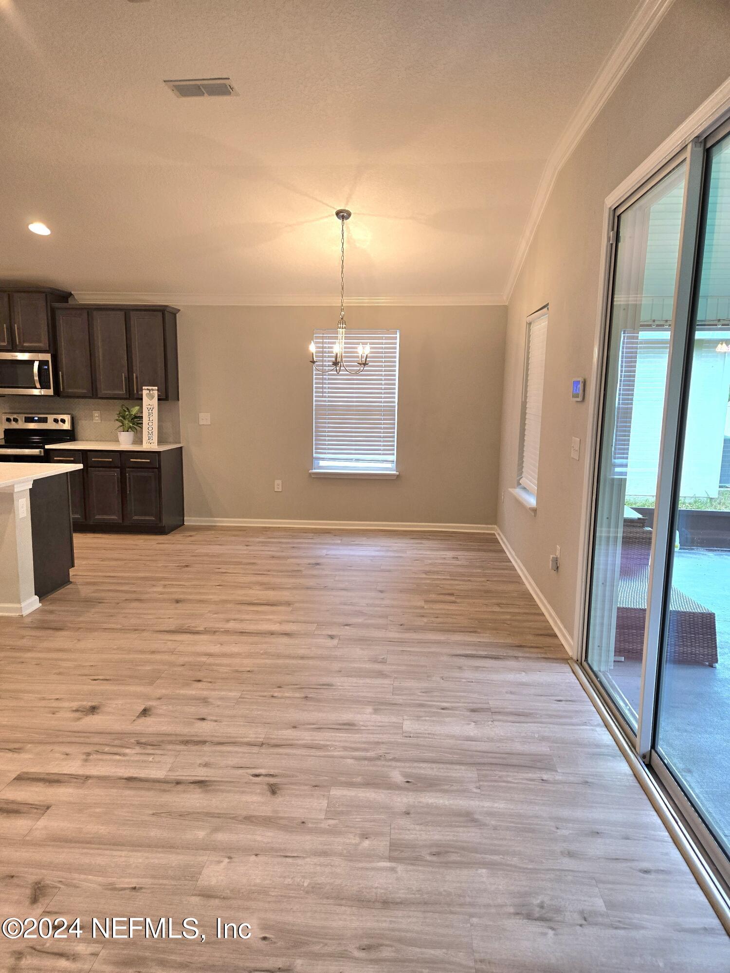 7786 Island Fox Road Jacksonville, FL 32222 - Photo 9 of 37 Dining Area