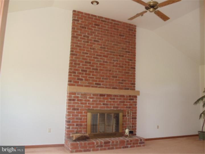 24 Balthaser Road Sinking Spring, PA 19608 - Photo 8 of 17 Great Room