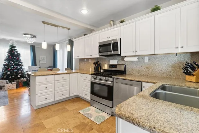 $6,250 | 1205 Manzanita Lane, Manhattan Beach, CA 90266