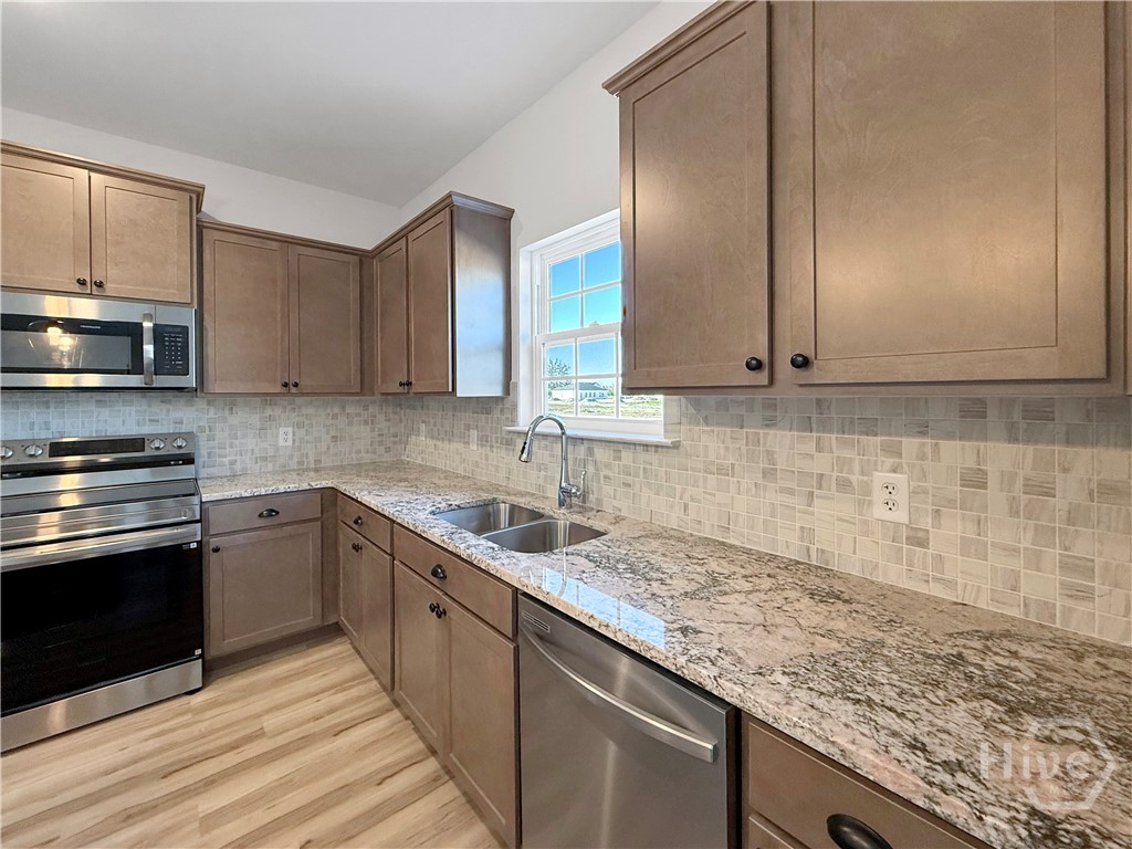977 Buckhead Loop Southeast Allenhurst, GA 31301 - Photo 5 of 16