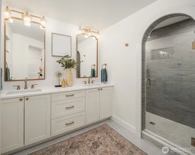 $1,189,000 | 12414 Northeast 72nd Street, Kirkland, WA 98033