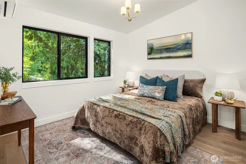 $1,189,000 | 12414 Northeast 72nd Street, Kirkland, WA 98033