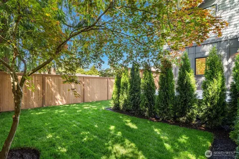 $1,189,000 | 12414 Northeast 72nd Street, Kirkland, WA 98033