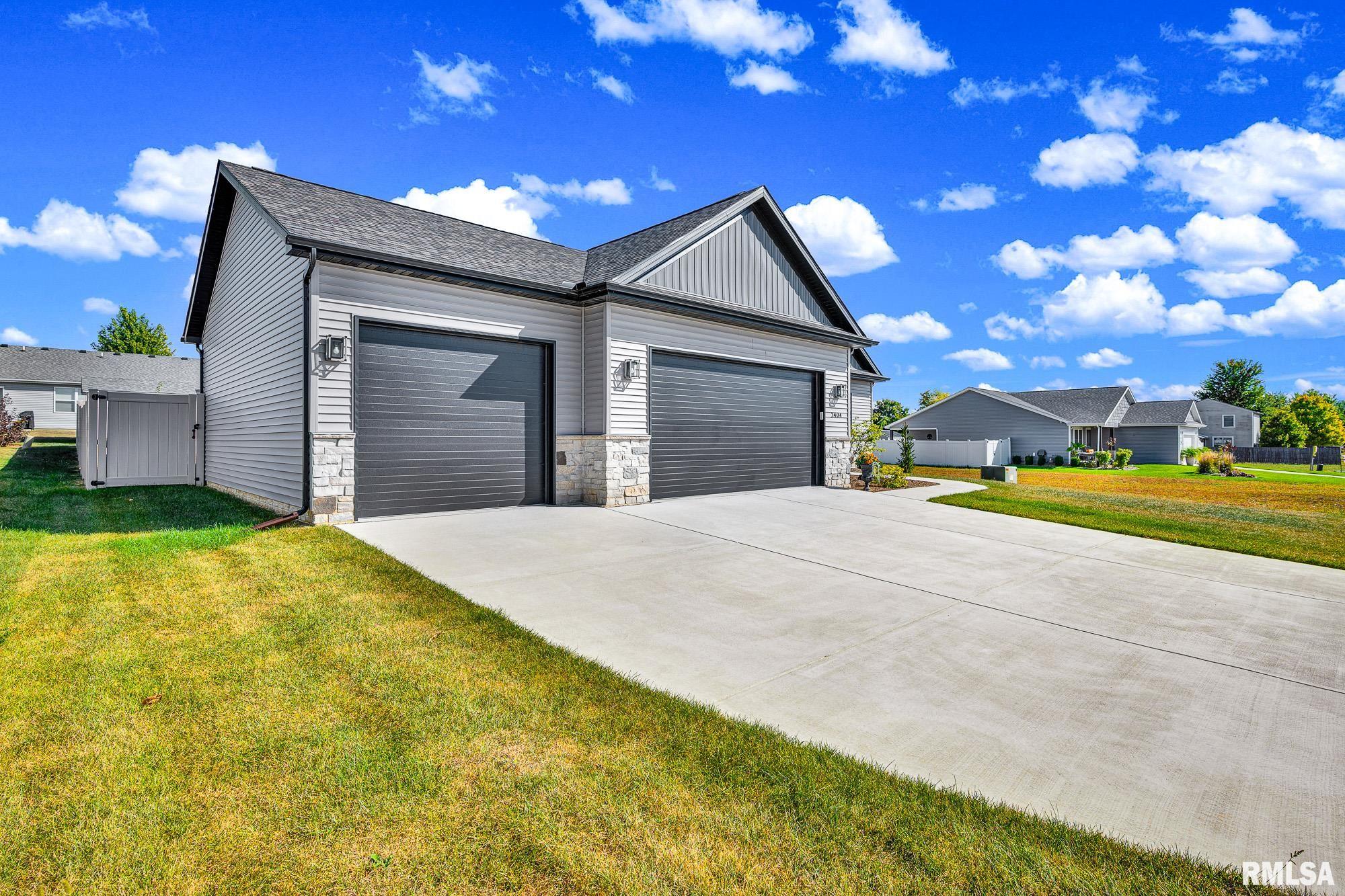 2404 Boulder Drive Normal, IL 61761 - Photo 2 of 46