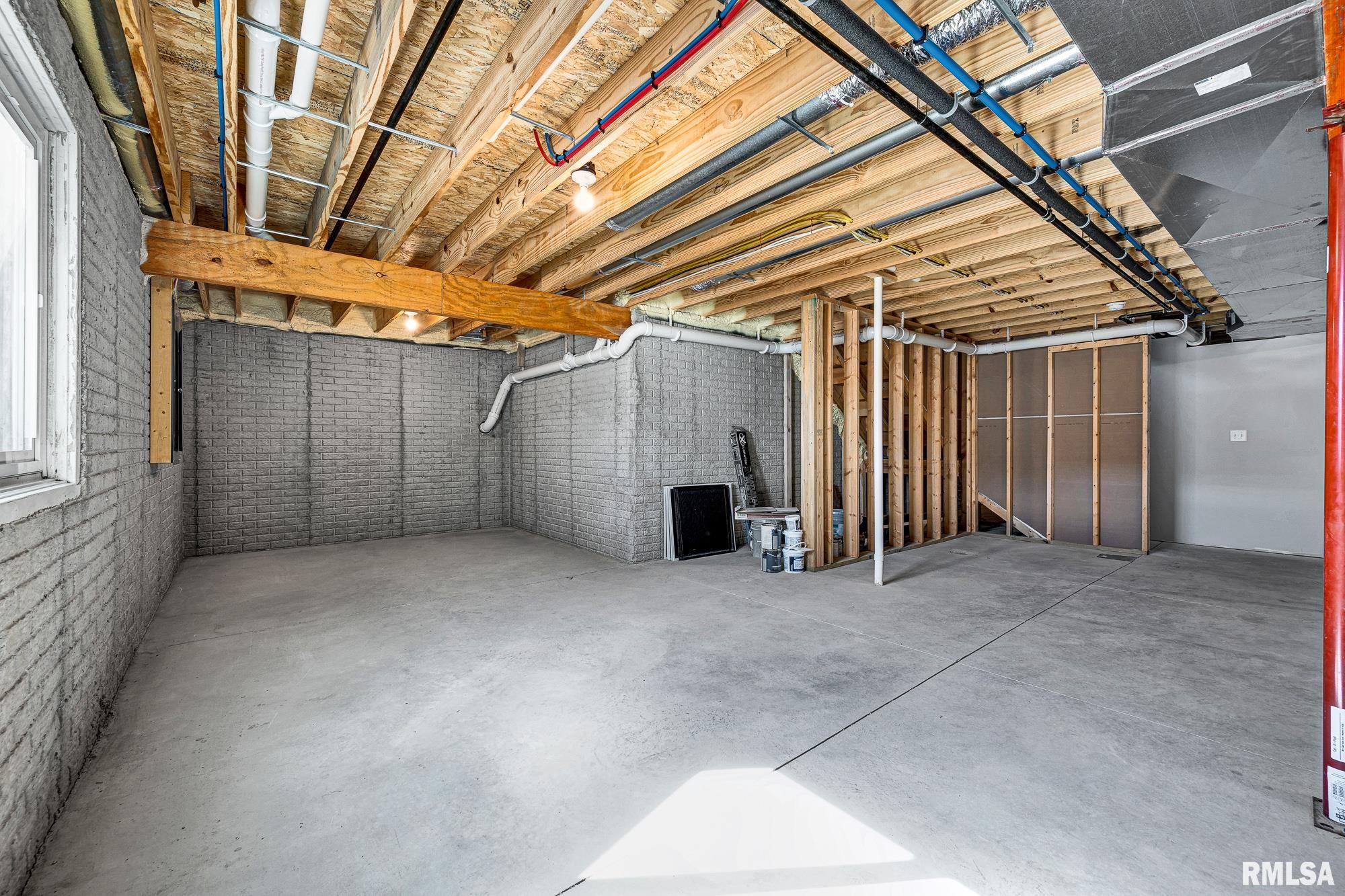 2404 Boulder Drive Normal, IL 61761 - Photo 35 of 46