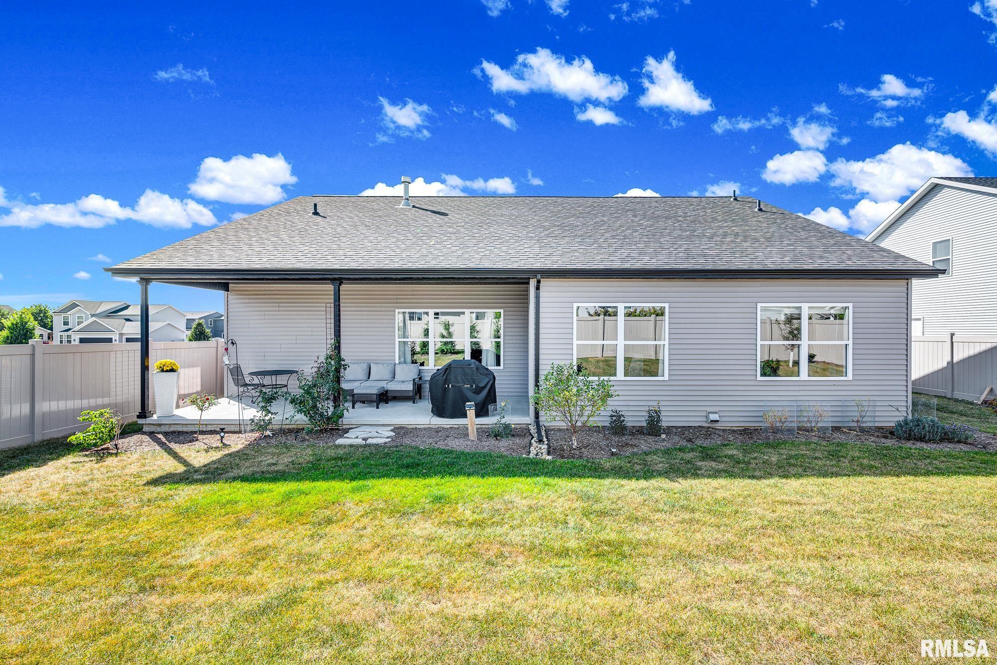 2404 Boulder Drive Normal, IL 61761 - Photo 5 of 46