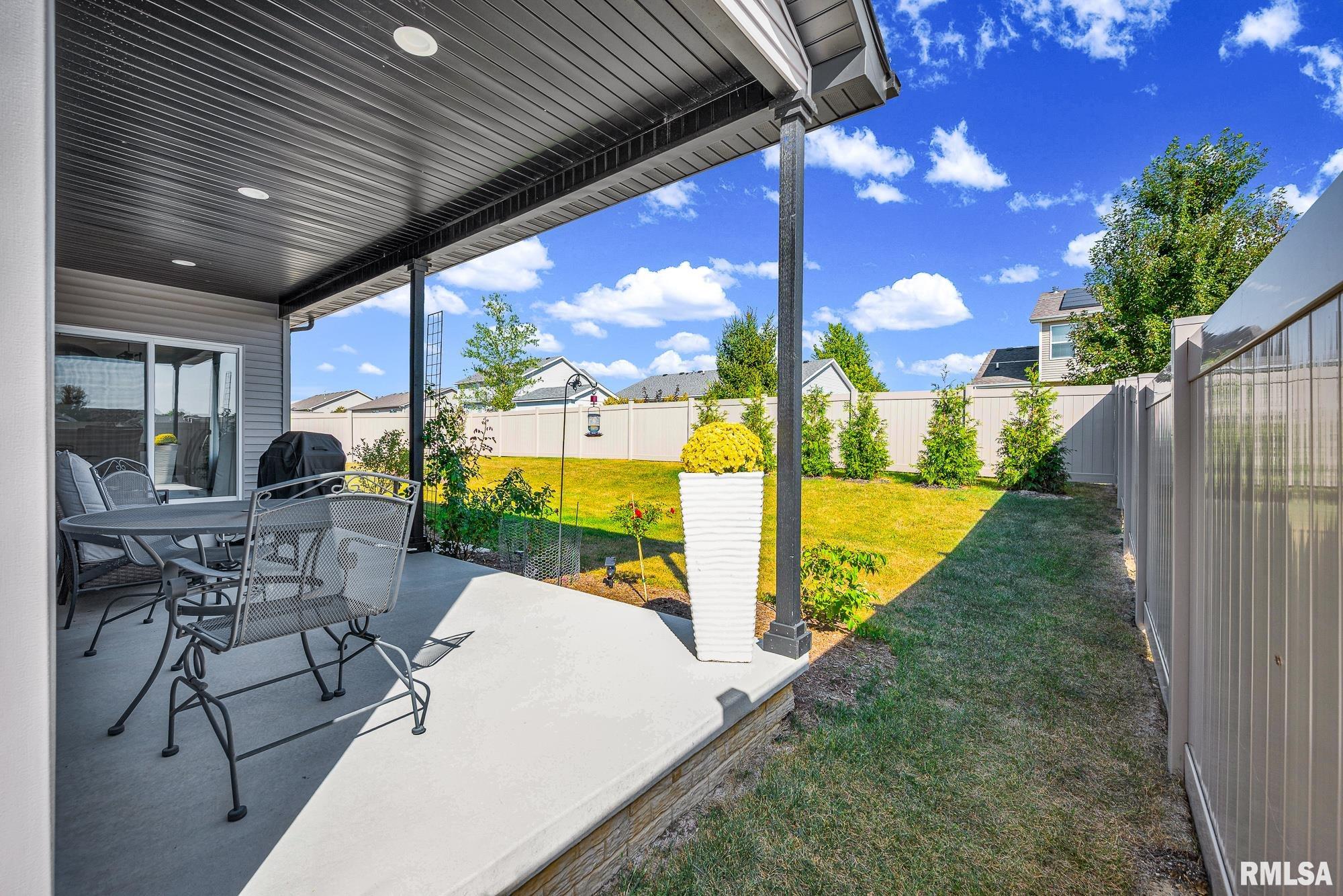 2404 Boulder Drive Normal, IL 61761 - Photo 7 of 46