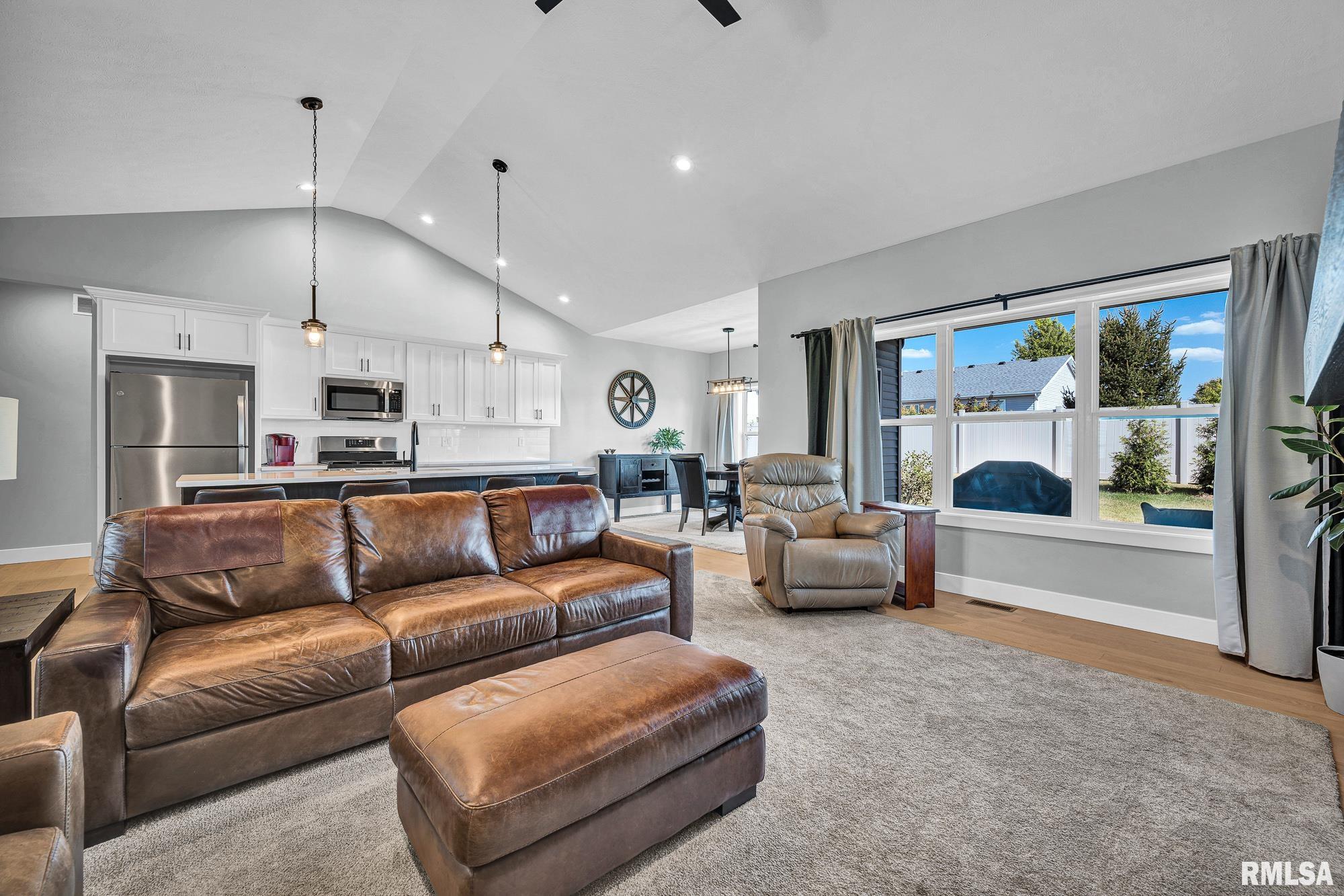 2404 Boulder Drive Normal, IL 61761 - Photo 9 of 46