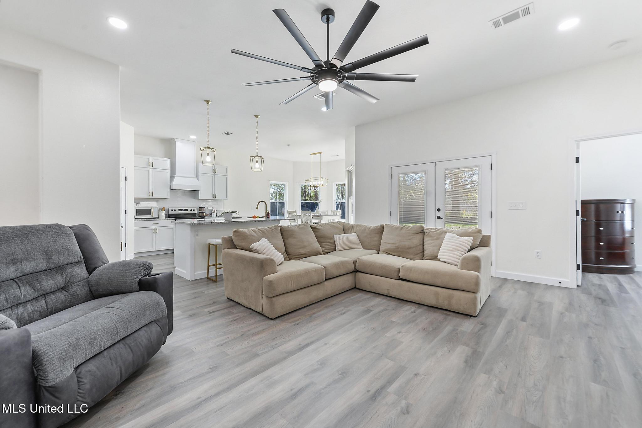 23439 Success Road Saucier, MS 39574 - Photo 5 of 31 005