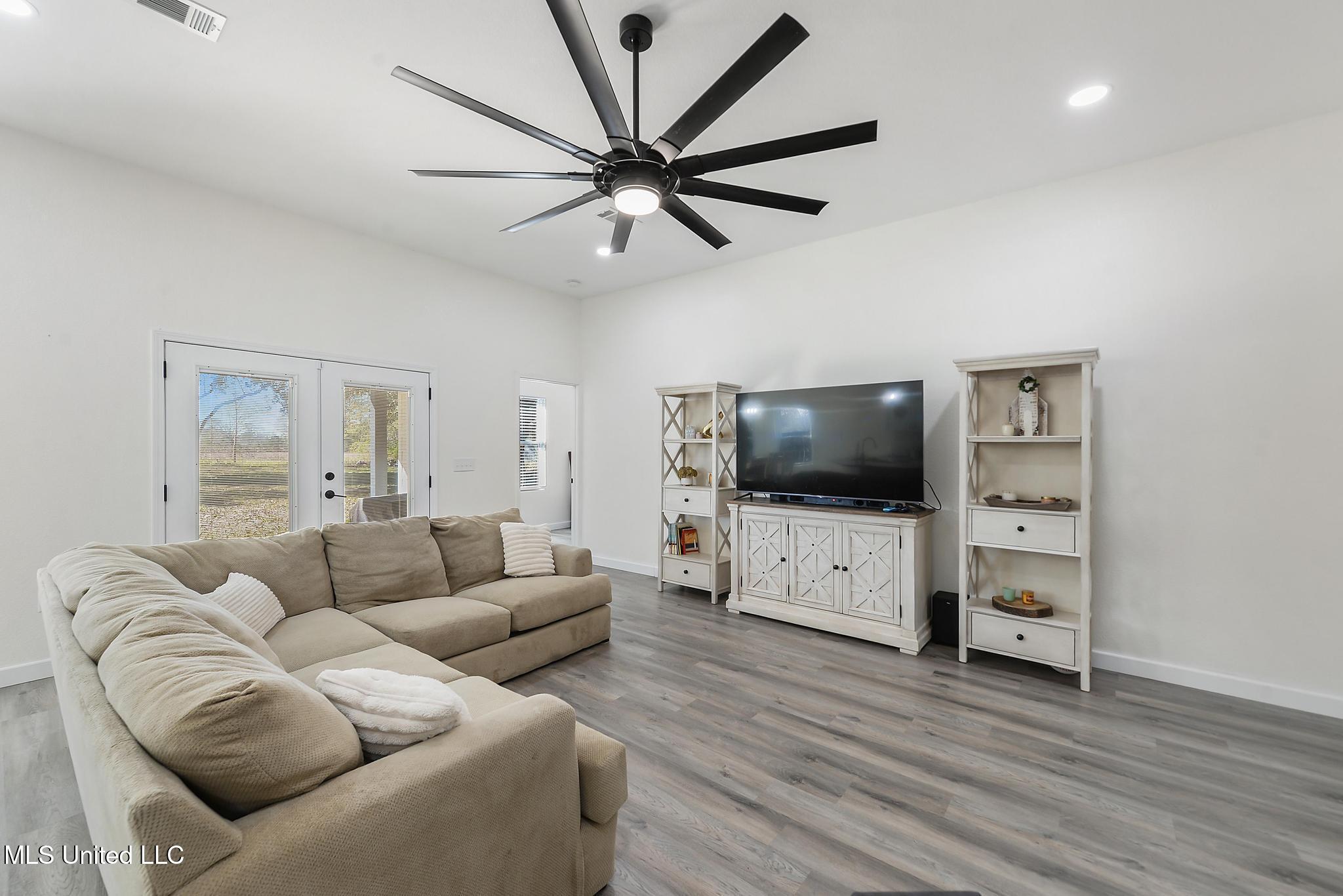 23439 Success Road Saucier, MS 39574 - Photo 8 of 31 008