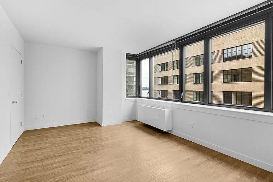 525 West 28th Street, Unit 863 Manhattan, NY 10001 - Photo 4 of 11