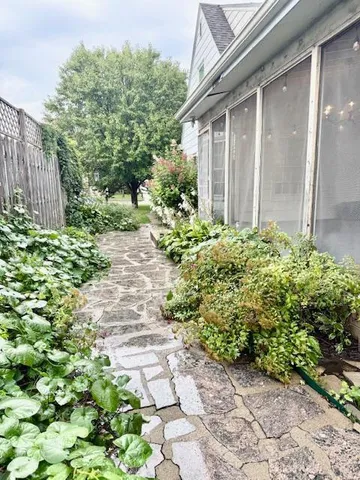 $259,900 | 506 East 2nd Street, Redwood Falls, MN 56283