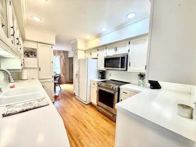 $254,900 | 506 East 2nd Street, Redwood Falls, MN 56283