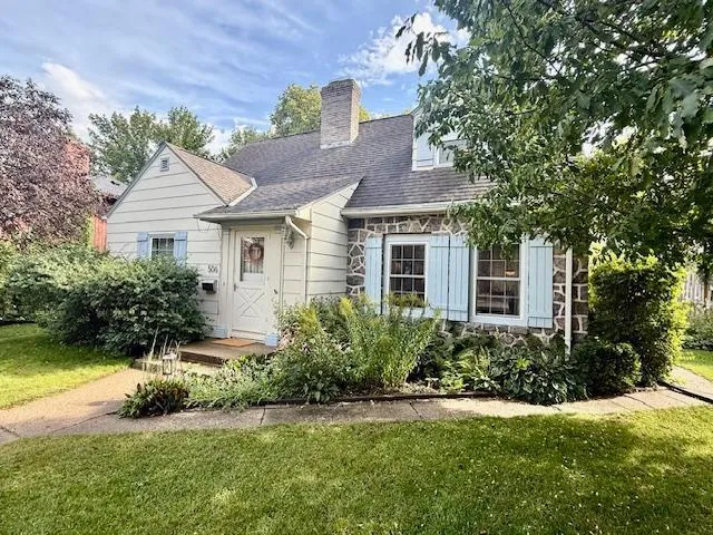 $259,900 | 506 East 2nd Street, Redwood Falls, MN 56283