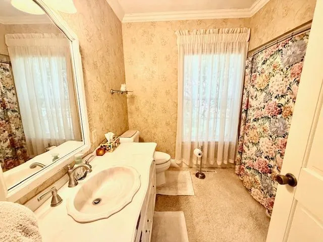 $254,900 | 506 East 2nd Street, Redwood Falls, MN 56283