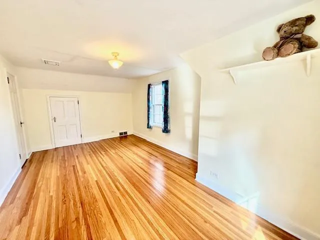 $259,900 | 506 East 2nd Street, Redwood Falls, MN 56283