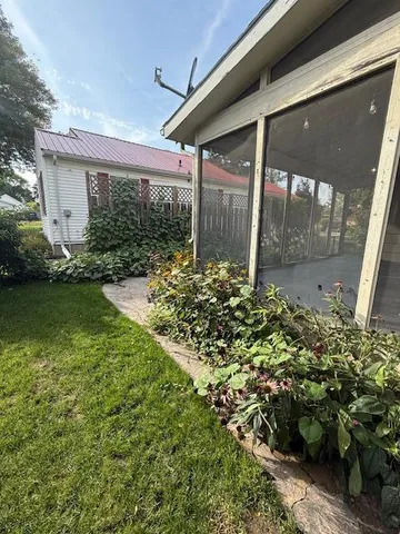 $259,900 | 506 East 2nd Street, Redwood Falls, MN 56283