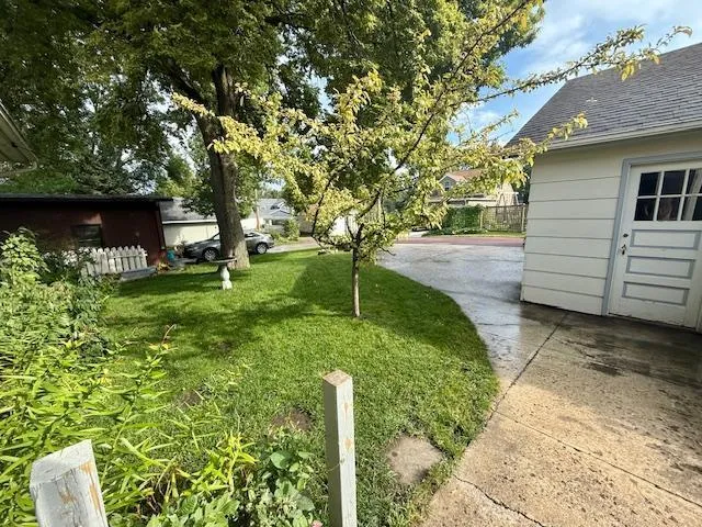 $259,900 | 506 East 2nd Street, Redwood Falls, MN 56283