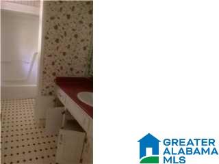 3810 Springfield Avenue Northport, AL 35473 - Photo 7 of 11