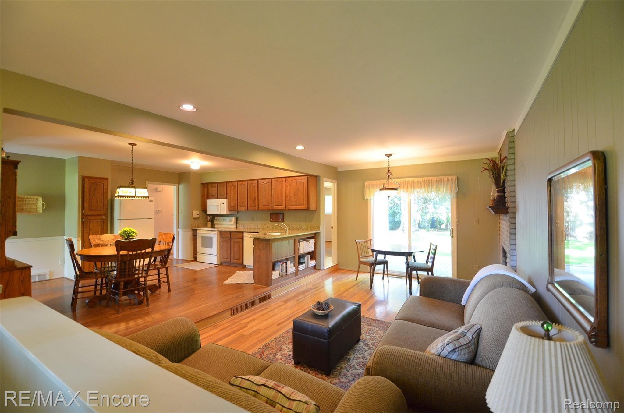 6330 Waldon Road Clarkston, MI 48346 - Photo 26 of 56 DSC_0036.JPG