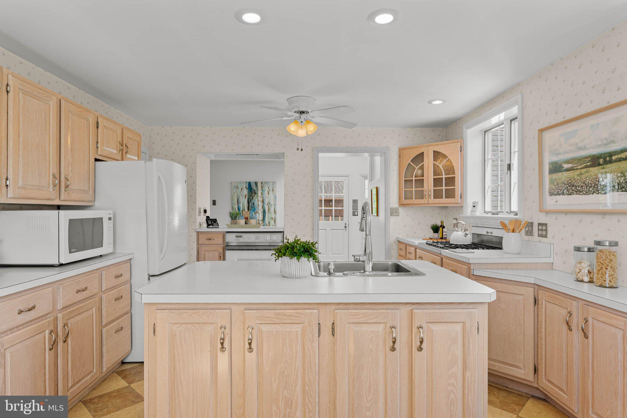 13 Green Valley Road Wallingford, PA 19086 - Photo 15 of 64 Terrific Counter Space!