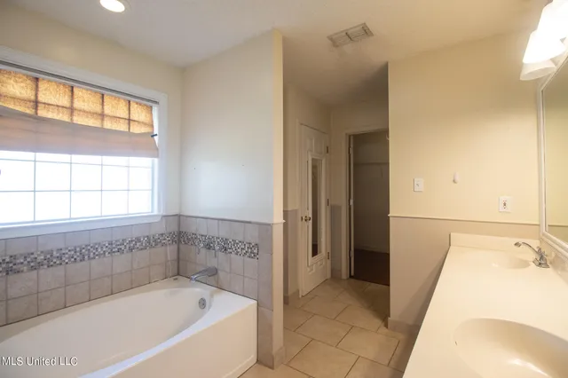 $1,825 | 11700 Quail Creek Drive, Ocean Springs, MS 39564