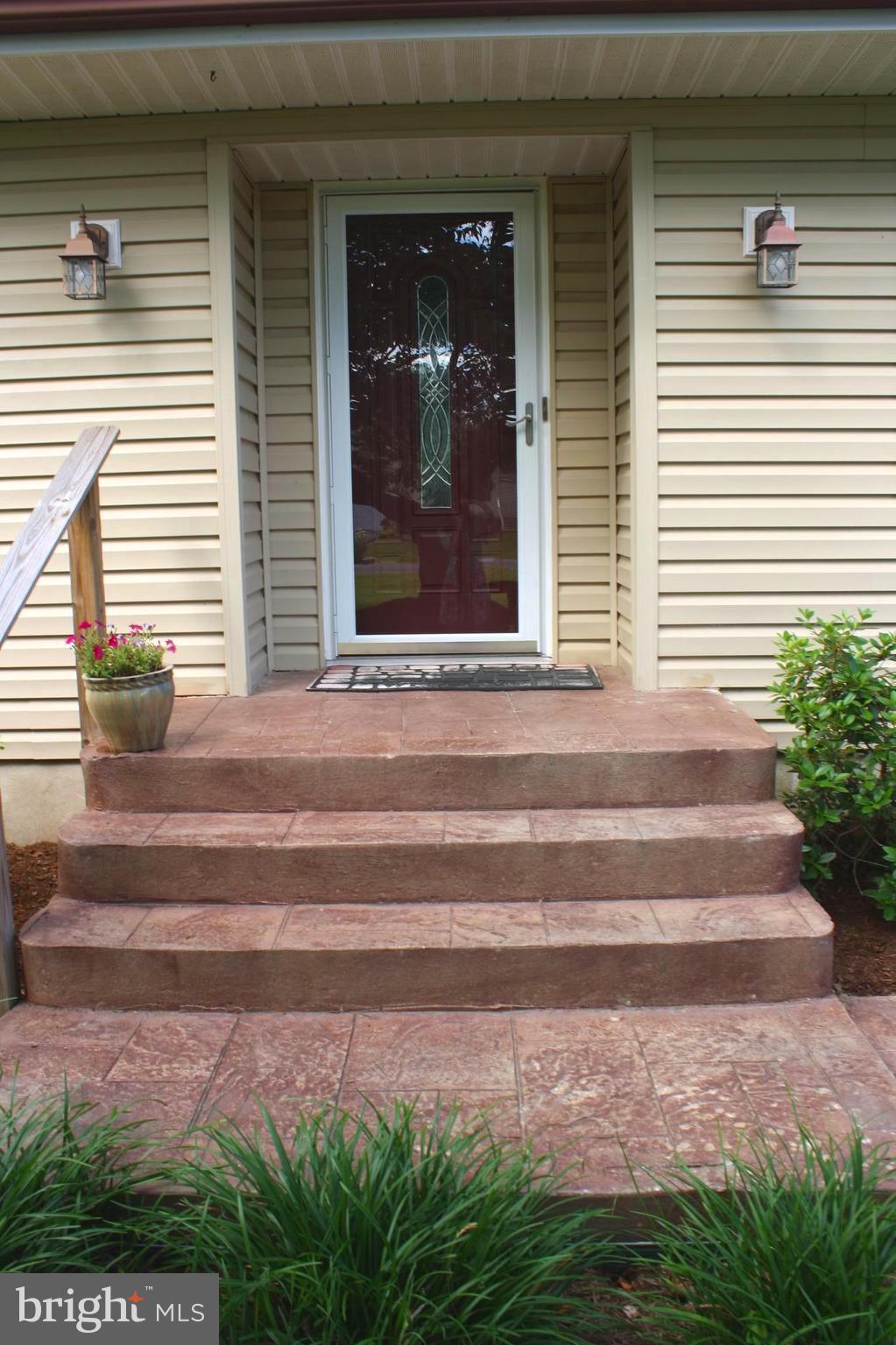 1702 Chester Road Chester, MD 21619 - Photo 2 of 28 Welcome home!!